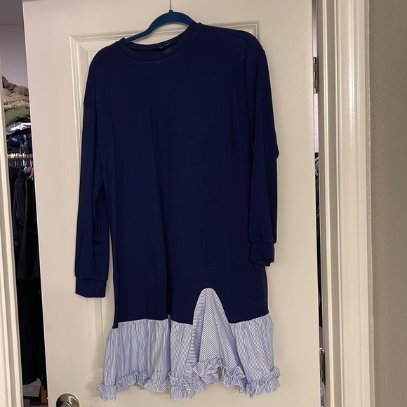 SALE!! Navy Dress w/White & Navy Ruffles - Picture 5 of 5